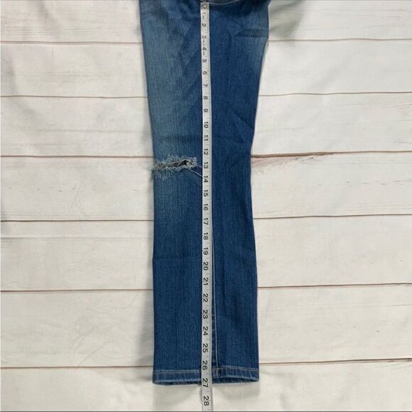 Current/Elliott Distressed Jeans - Picture 8 of 14